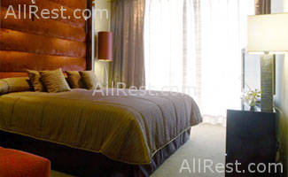Hesperia Tower 8
